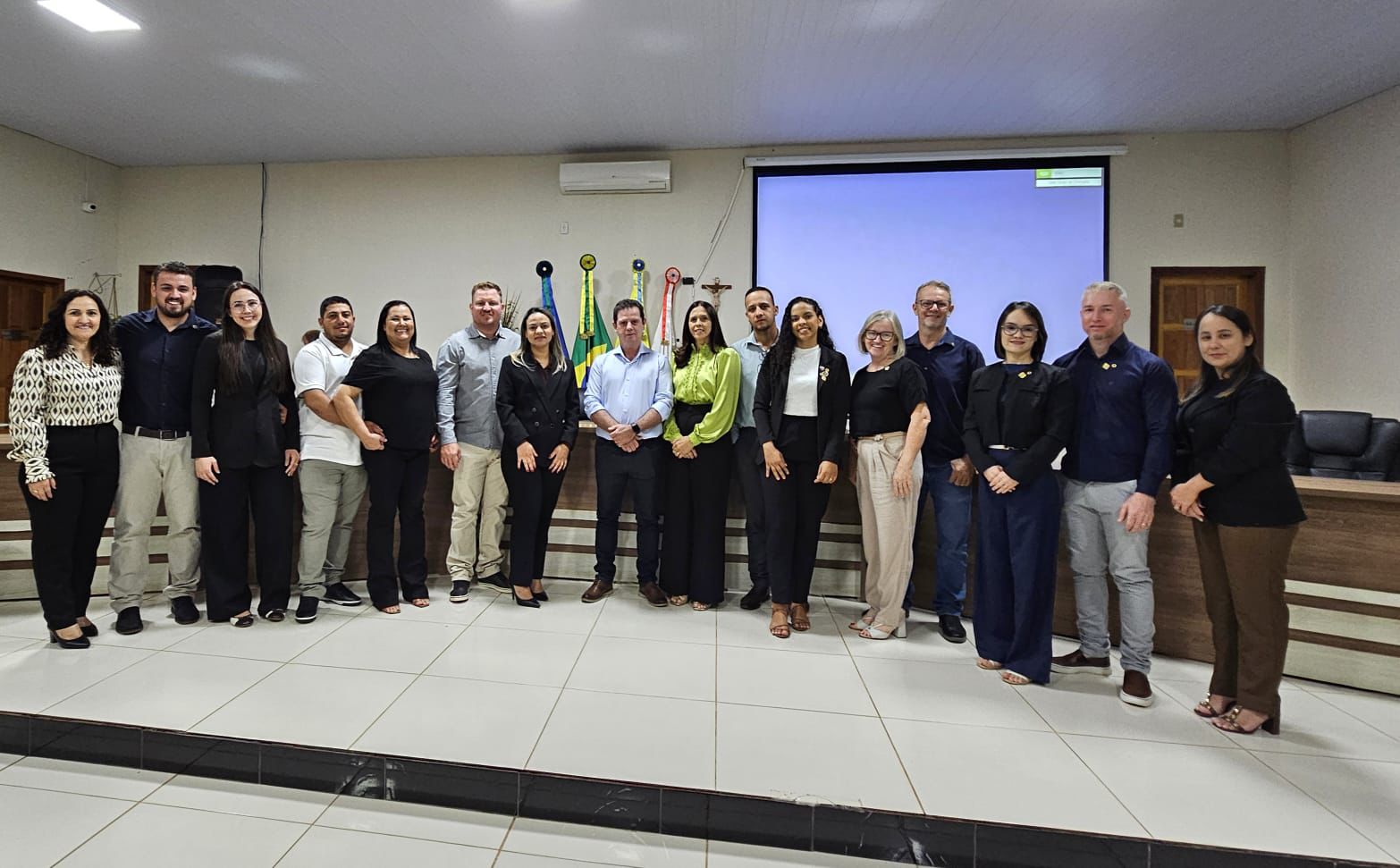 Câmara Municipal de Nova Guarita sedia cerimônia de posse da nova diretoria do Lions Clube