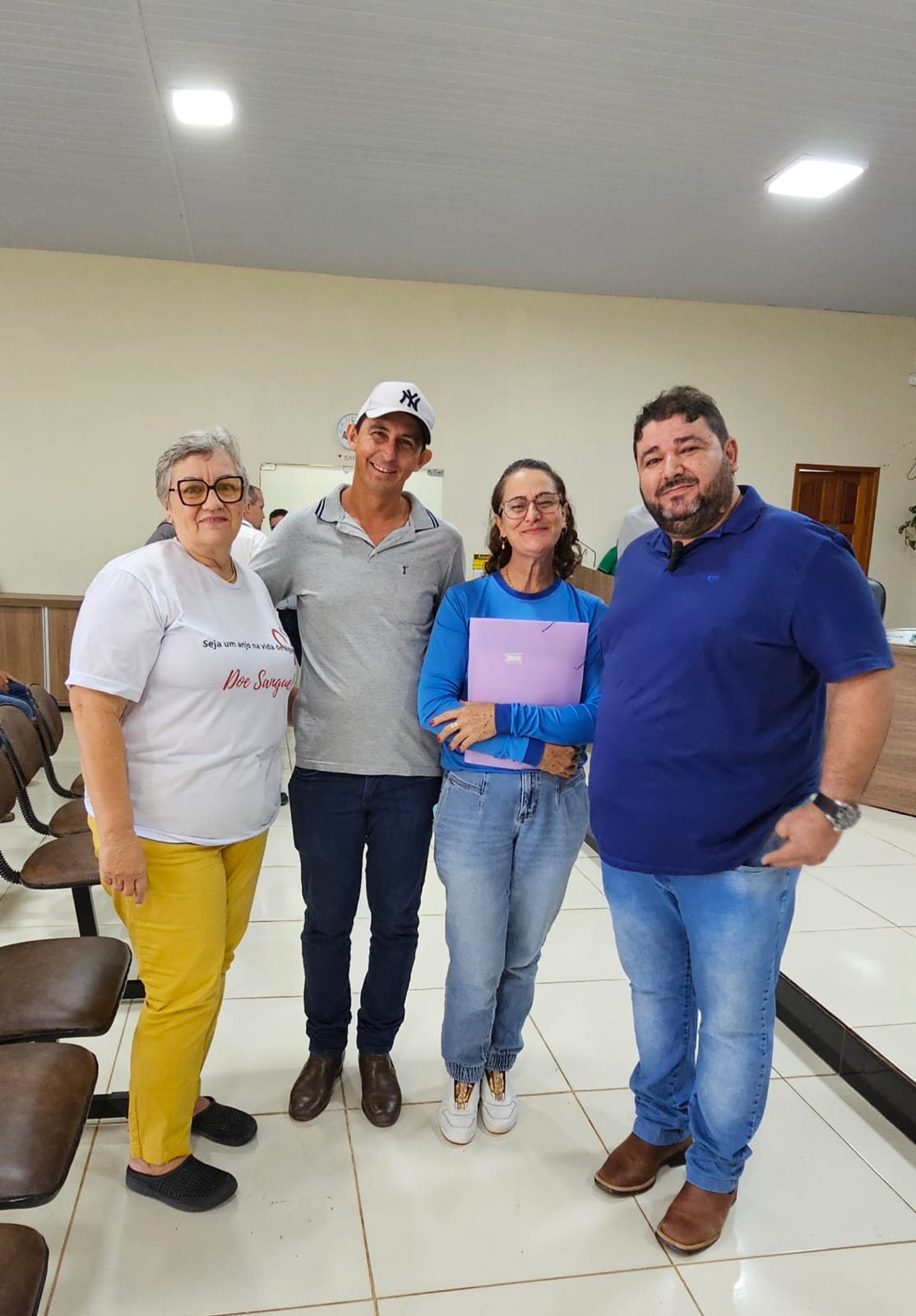 Reunião na Câmara de Nova Guarita busca solução para problemas de energia